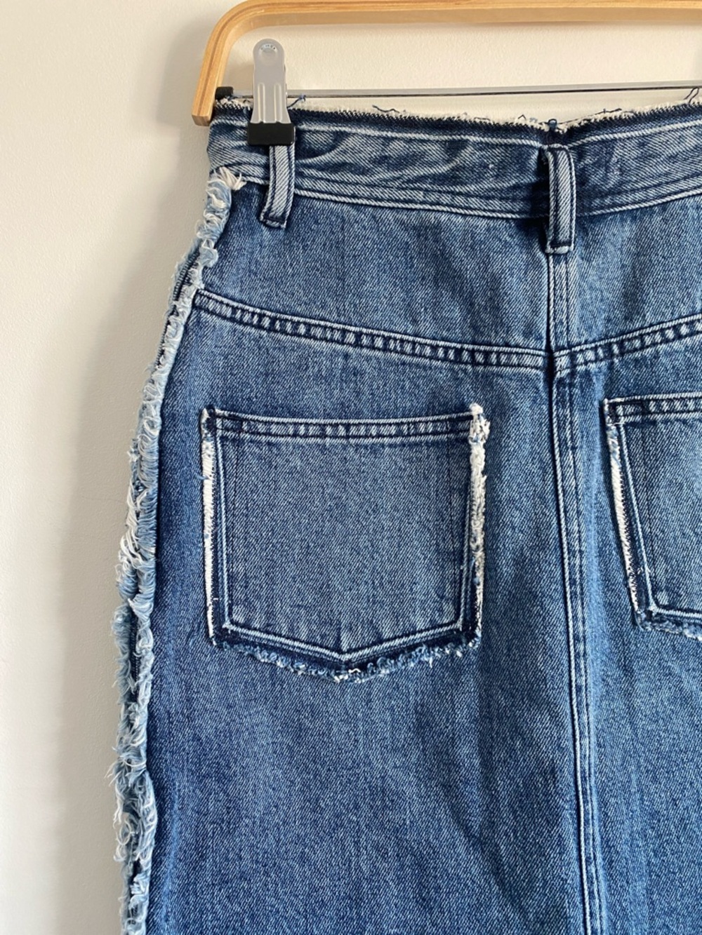 Acne Studios | Ilyssia Denim Pencil Skirt | Mid Blue | Size 34 (IT) - Picture 4 of 12